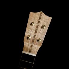 KOU ukulele Soprano Pineapple LN  - Curly Maple -_9