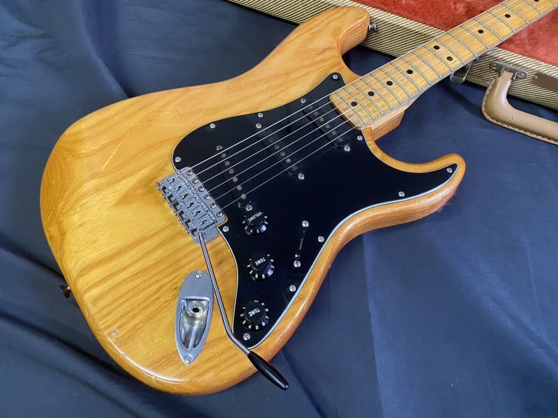 コンポーネントストラト 良質美品 fender STRat 1979、ストラトキャスター・タイプの検索結果1～17