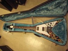 Epiphone Inspired By Gibson Custom Jimi Hendrix "Love Drops" Flying V (2024)_9
