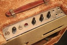 Fender 1958 Deluxe Amp "5E3"_2