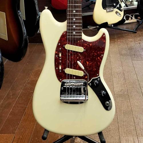 Fender Japan MG65 VSP