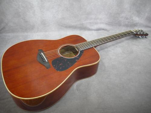 YAMAHA FG-850　◆スキャロップドブレーシングとオールマホガニーの豊かな鳴り!◆