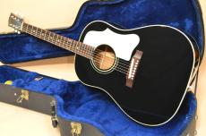 Gibson Custom Shop J-45 Adj. Ebony Black　2013年製