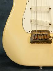 Fender 1983 Gold Elite Stratocaster Olympic White_8