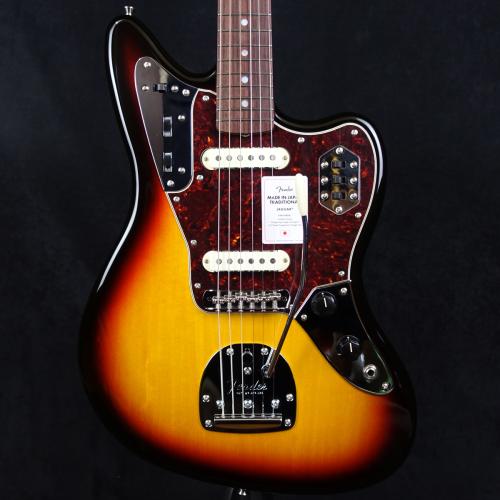 Fender Made in Japan Traditional 60s Jaguar 3-Color Sunburst