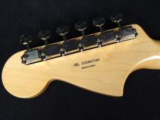 Fender Made in Japan Traditional 60s Jaguar 3-Color Sunburst_9