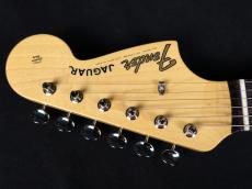 Fender Made in Japan Traditional 60s Jaguar 3-Color Sunburst_5