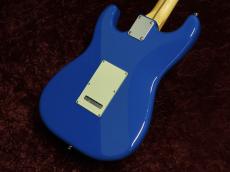 Fender Made in Japan Hybrid II Stratocaster RW Forest Blue_4