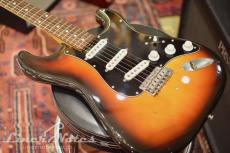 Fender Japan 1987 ST62-70 Stratocaster "E Serial" (3 Tone Sunburst)_2