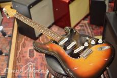 Fender Japan 1987 ST62-70 Stratocaster "E Serial" (3 Tone Sunburst)_3