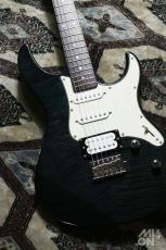 YAMAHA PAC212VFM TBL Pacifica_10