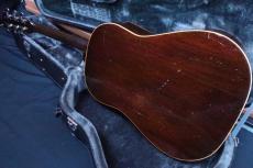 Gibson J-45 / Tapered Head・Script Logo・Schaller(Change)・Jacaranda Fingerboard & Rectangular Bridge・Long Saddle・Teardrop Pick-guard・Spruce top・Mahogany Side and Back・Width at Nut 45mm【With Hard Case 】1946年頃製_5