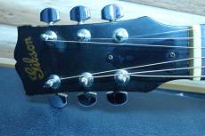 Gibson J-45 / Tapered Head・Script Logo・Schaller(Change)・Jacaranda Fingerboard & Rectangular Bridge・Long Saddle・Teardrop Pick-guard・Spruce top・Mahogany Side and Back・Width at Nut 45mm【With Hard Case 】1946年頃製_7