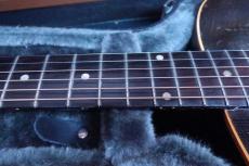 Gibson J-45 / Tapered Head・Script Logo・Schaller(Change)・Jacaranda Fingerboard & Rectangular Bridge・Long Saddle・Teardrop Pick-guard・Spruce top・Mahogany Side and Back・Width at Nut 45mm【With Hard Case 】1946年頃製_9