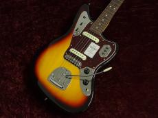 Fender Made in Japan Traditional 60s Jaguar RW 3-Color Sunburst_3