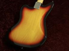 Fender Made in Japan Traditional 60s Jaguar RW 3-Color Sunburst_4