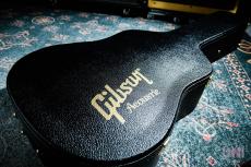 Gibson J-45 Standard / 2016_11