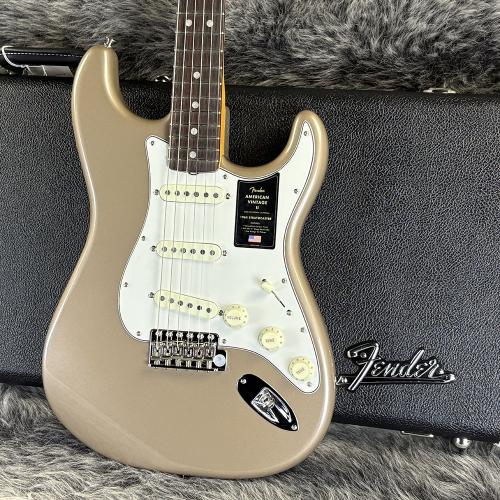 Fender American Vintage II 1965 Stratocaster Shoreline Gold