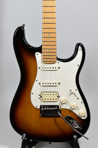 Fender American Deluxe Stratocaster SSH 3CS【USED/2000年】