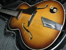 Hofner 1958 Senator_2