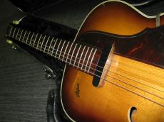 Hofner 1958 Senator_3