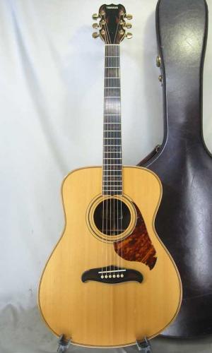 YAMAHA L-51 Custom / Solid Ezo Spruce Top・Solid Jacaranda Side and Back・Asymmetry Body・Ebony fingerboard & bridge・Head and position and bridge wood inlay【With Original Case】1978年製