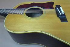 Gibson J-50 / Spruce Top・Mahogany Side and Back・Jacaranda Fingerboard・Mahogany Neck・Normal Saddle・Jacaranda Bridge・Large Pick guard・Nut 39mm【With Chipboard Case】1967年製_11