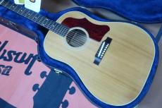 Gibson Custom Shop J-50 ADJ / Spruce Top・Solid Mahogany Side and Back (Vintage Style Brown Finish Color)・Two Ring Rosette・Large Pick guard・Adjustable Saddle【With Original Hard Case】2011年製_2
