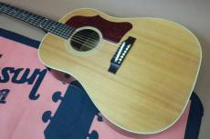 Gibson Custom Shop J-50 ADJ / Spruce Top・Solid Mahogany Side and Back (Vintage Style Brown Finish Color)・Two Ring Rosette・Large Pick guard・Adjustable Saddle【With Original Hard Case】2011年製_3