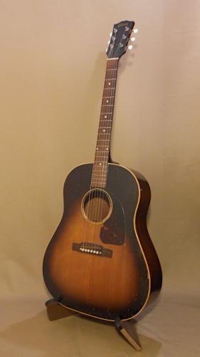 Gibson J-45
