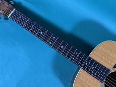 Martin D-28 STANDARD_7