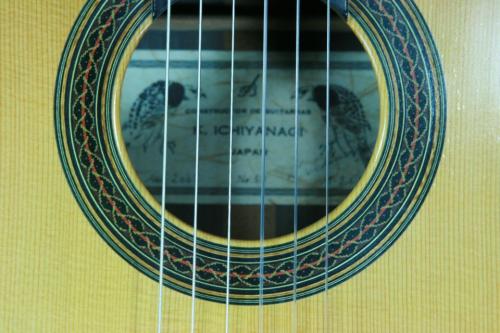 Ichiyanagi Kazuo [一柳一雄] NO.50　松/ハカランダ　2001年