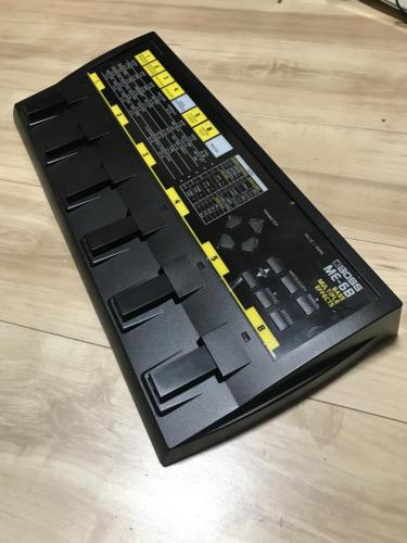BOSS ME-6B