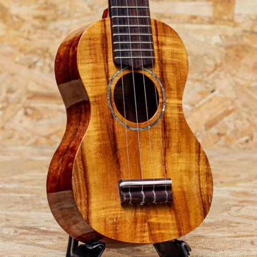 G String Hawaiian Koa Soprano Long Neck 2007