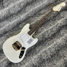 Fender Made in Japan Traditional 2025 Collection 60s Mustang  White Pearl_2
