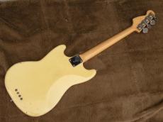Fender MustangBass_4