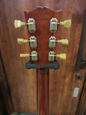 Gibson 1974 Les Paul Deluxe Gold Top_5