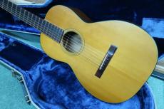 Martin 0-16NY New Yorker / Slotted Head・Original peg・Old Decal Logo・Solid Sitka Spruce Top・Solid Mahogany Side and Back・Brazilian Rosewood Fingerboard & Rectangular Bridge【With Original Blue Case】1973年製_2