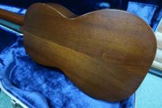 Martin 0-16NY New Yorker / Slotted Head・Original peg・Old Decal Logo・Solid Sitka Spruce Top・Solid Mahogany Side and Back・Brazilian Rosewood Fingerboard & Rectangular Bridge【With Original Blue Case】1973年製_6