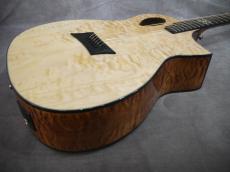 Michael Kelly Guitars  Forte Port X Natural　◆オフセット・サウンドホール◆_3