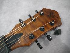 Michael Kelly Guitars  Forte Port X Natural　◆オフセット・サウンドホール◆_9