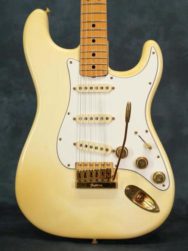 Fender 1982 The STRAT Olympic White