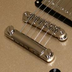 D'Angelico Deluxe Series Deluxe Brighton Desert Gold_6