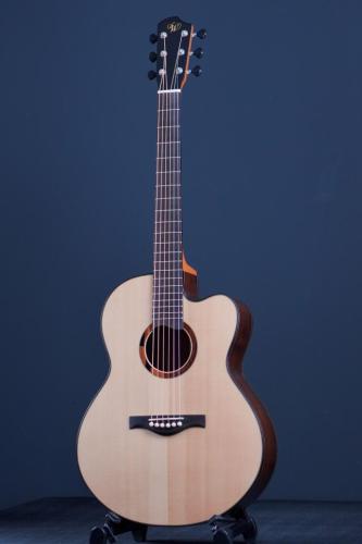 Peggy White OM Cutaway