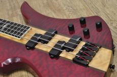 B.C.Rich Heritage Classic Mockingbird Bass_9