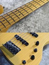 Sire V6 5-String BB 【軽量3.46kg】 #2N25060345 -Butterscotch 【Marcus Miller】【5弦】_9