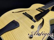 Sadowsky Archtop Series Jim Hall Model 2012 Vintage Amber w/Killer Figured Maple 2.72kg “Near-Mint Condition”_8