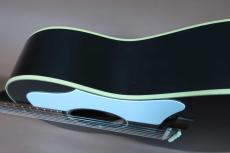 Gibson Custom Shop B-25 EB Ebony Black / Original Peg・Solid Spruce Top・Solid Mahogany Side and Back・White Large Pick guard・Adjustable Saddle・Advanced Scalloped X Bracing【With Original Hard Case】2009年製_5
