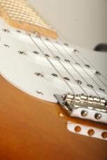 Fender 60th Anniversary New American Vintage 1954 Stratocaster 2-Color Sunburst 2014_8