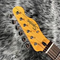 Squier Classic Vibe Custom Telecaster SH with Bigsby Lake Placid Blue_5